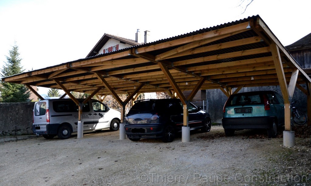 Couvert à voiture